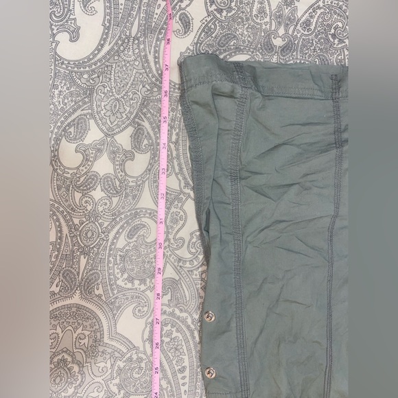 Garage size 6 vintage y2k army green flare adjustable length cargo pants - Picture 8 of 8